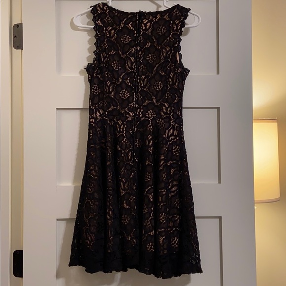 Semi-Formal dress - Picture 2 of 4